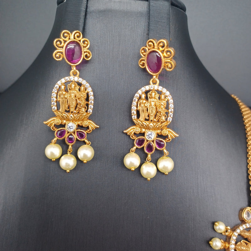 Beautiful Matt Finish Kemp Stone Ramparivar Set With Earrings