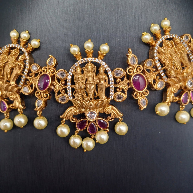 Beautiful Matt Finish Kemp Stone Ramparivar Set With Earrings