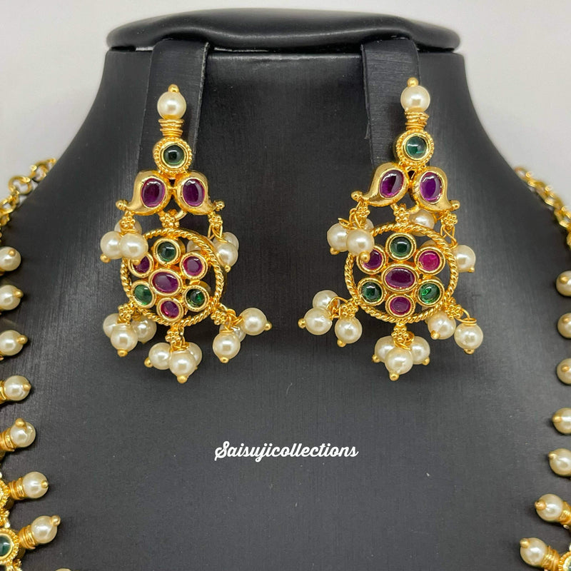 Beautiful Gold Finish Ruby and Green Stone Small Necklace set with Earrings-Saisuji Collections-C-Imitation Gold,Kemp,Long,navaratan,Necklace,Necklace Set,Necklaces,Necklance,Peacock,Ruby